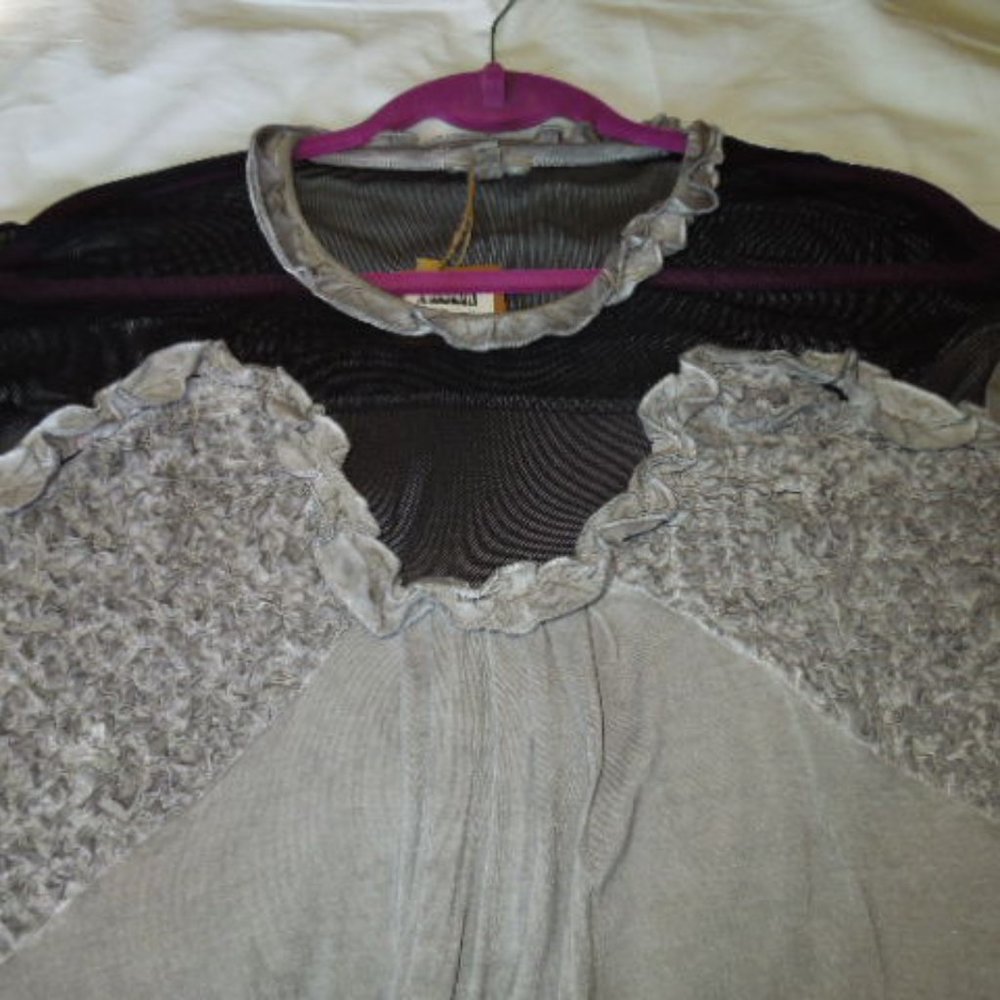 NWT POL Ruffled Tunic Small - Picture 3 of 6